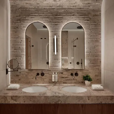 Elysium 5* Paphos