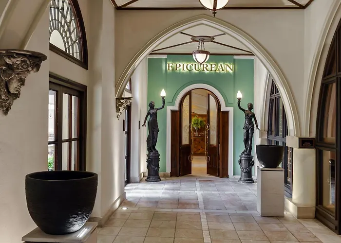 אתר נופש Elysium