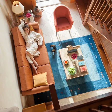 엘리시움 리조트 파포스